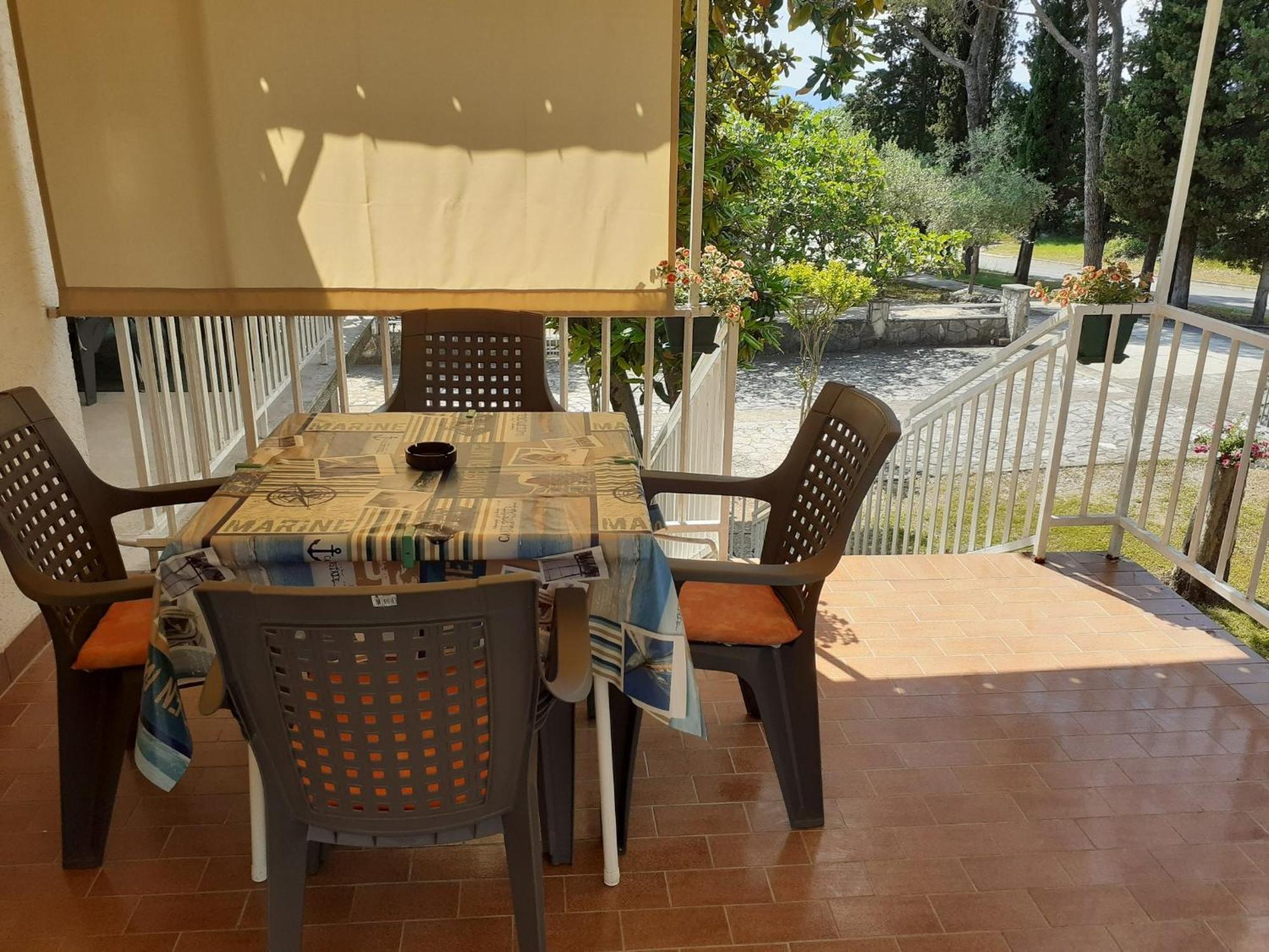 Apartment Simunec Malinska Ruang foto