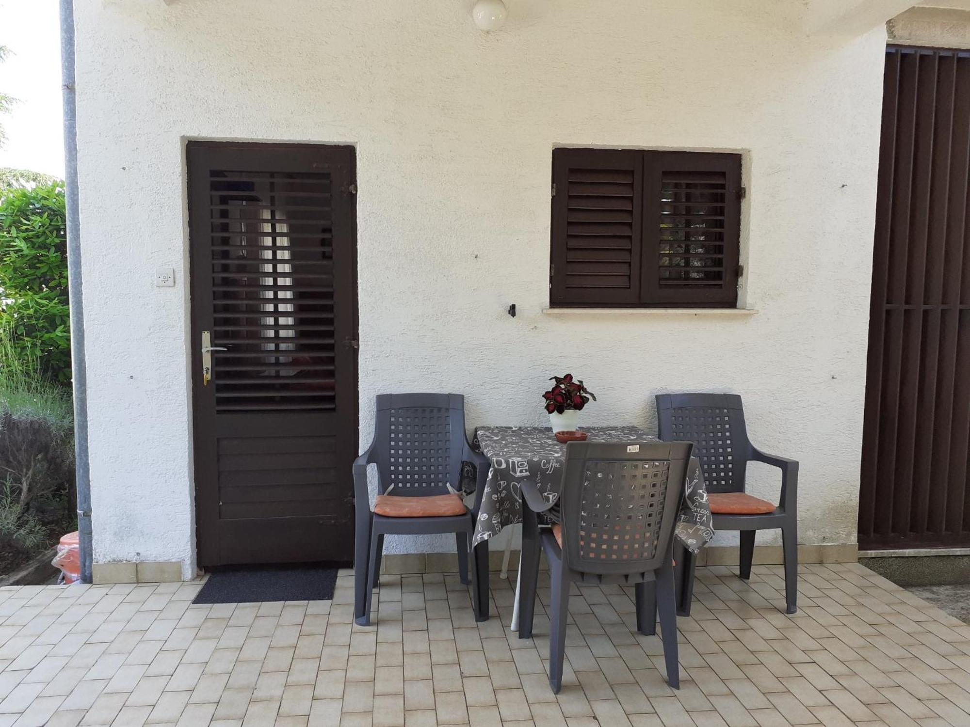 Apartment Simunec Malinska Ruang foto